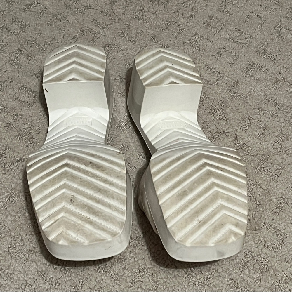 Gucci Rubber Slides - 42 - Picture 6 of 7